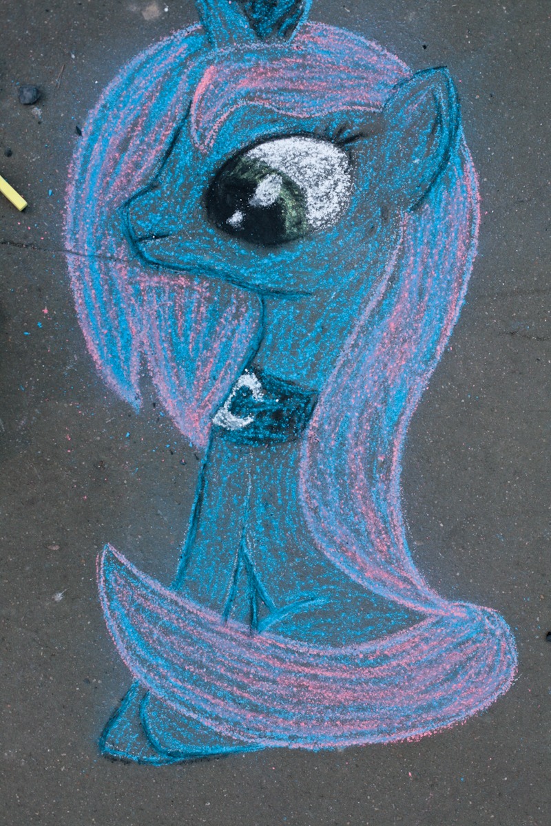 alicorn animal /bro/ horns mare multicolored_hair my_little_pony my_little_pony_friendship_is_magic no_humans pony princess_luna sitting tagme traditional_media wings